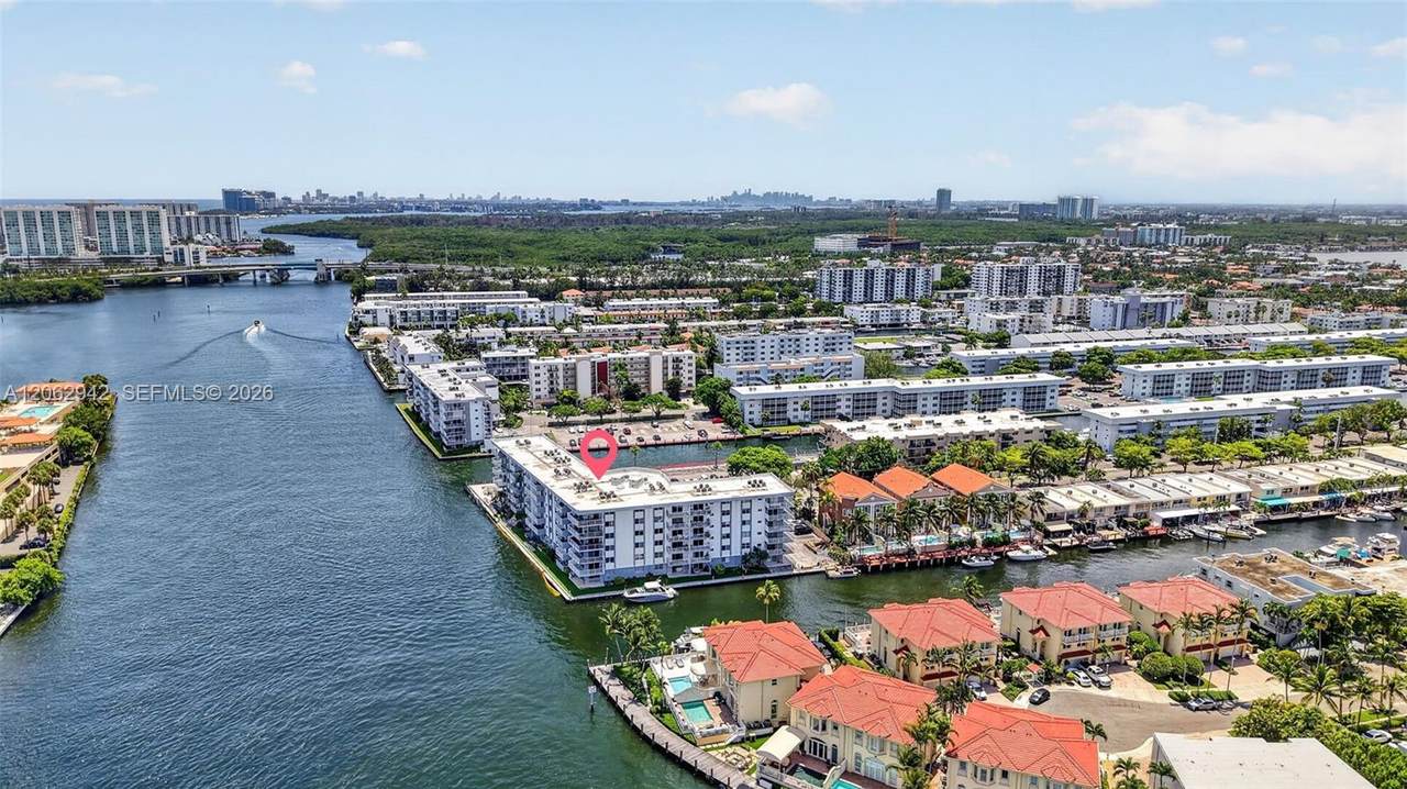 https://bt-photos.global.ssl.fastly.net/miami/1280_boomver_4_A12062942-2.jpg