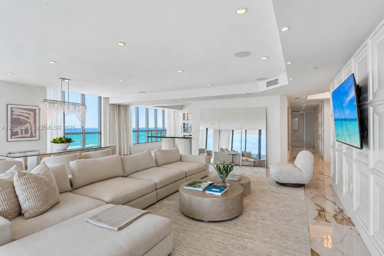 3535 Ocean Dr - Photo 1