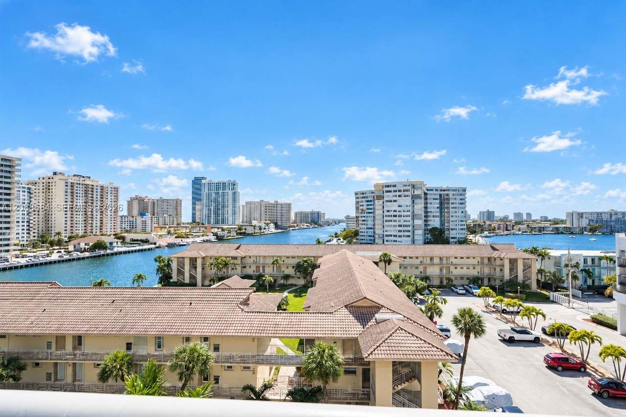 https://bt-photos.global.ssl.fastly.net/miami/1280_boomver_4_A12068684-2.jpg