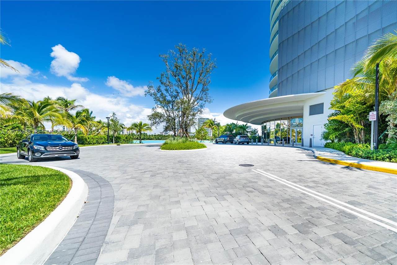 https://bt-photos.global.ssl.fastly.net/miami/1280_boomver_3_A12072488-2.jpg