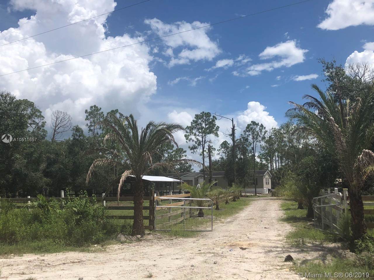 13880 Tangelo Ave - Photo 1