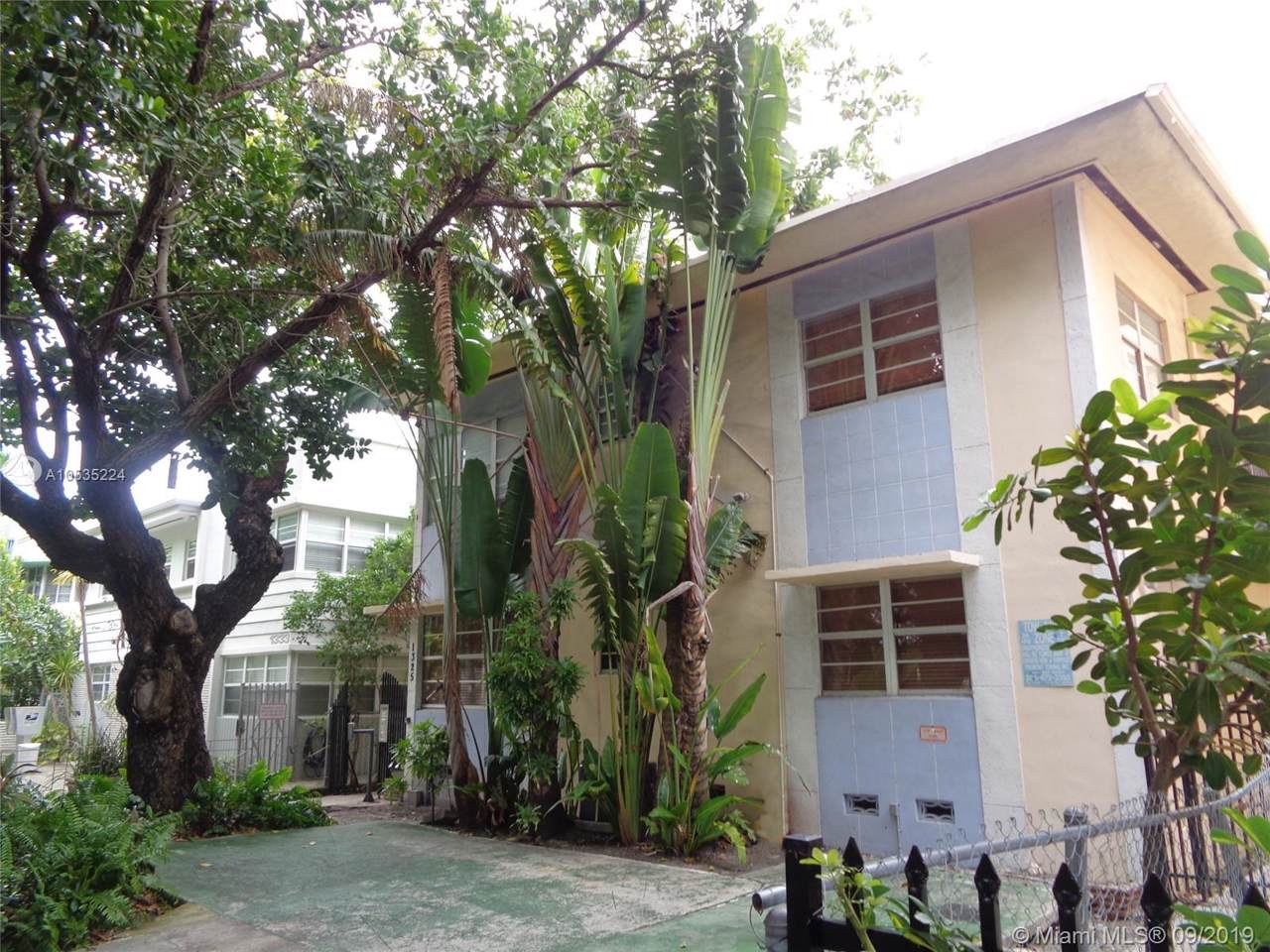 1325 Meridian Ave - Photo 1