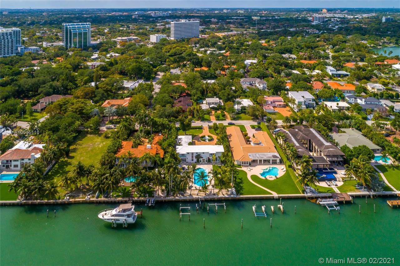 610 Sabal Palm Rd - Photo 1