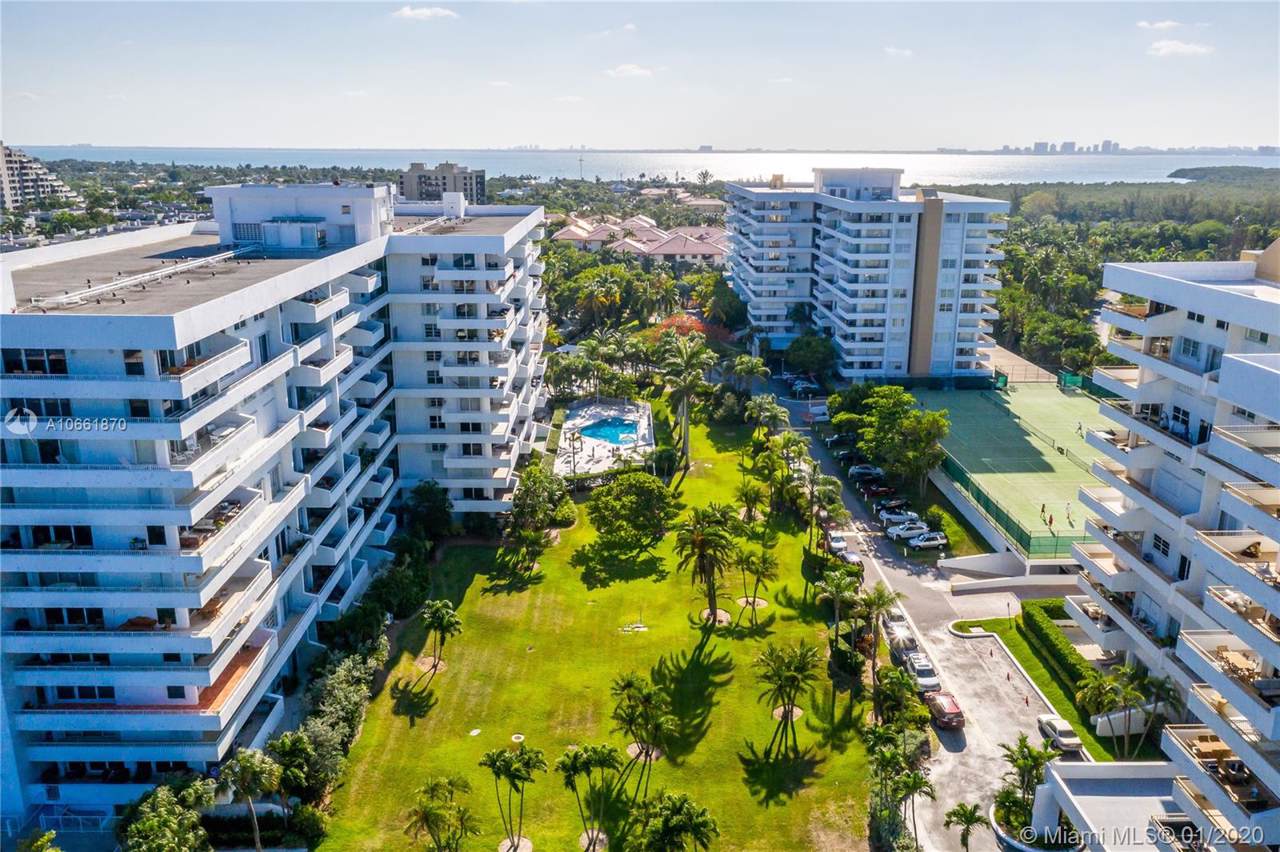 199 Ocean Lane Dr - Photo 1