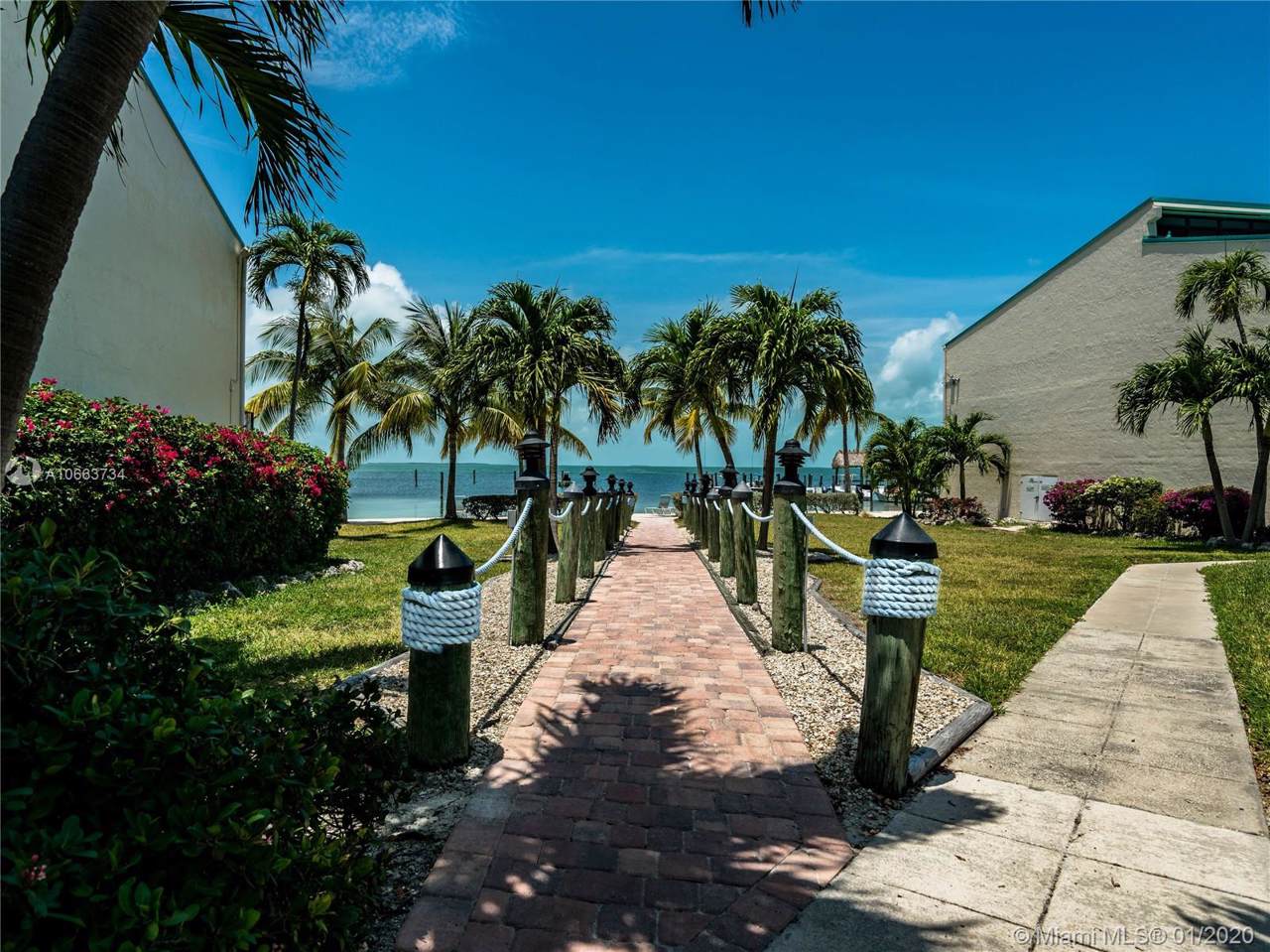 87200 Overseas Hwy - Photo 1