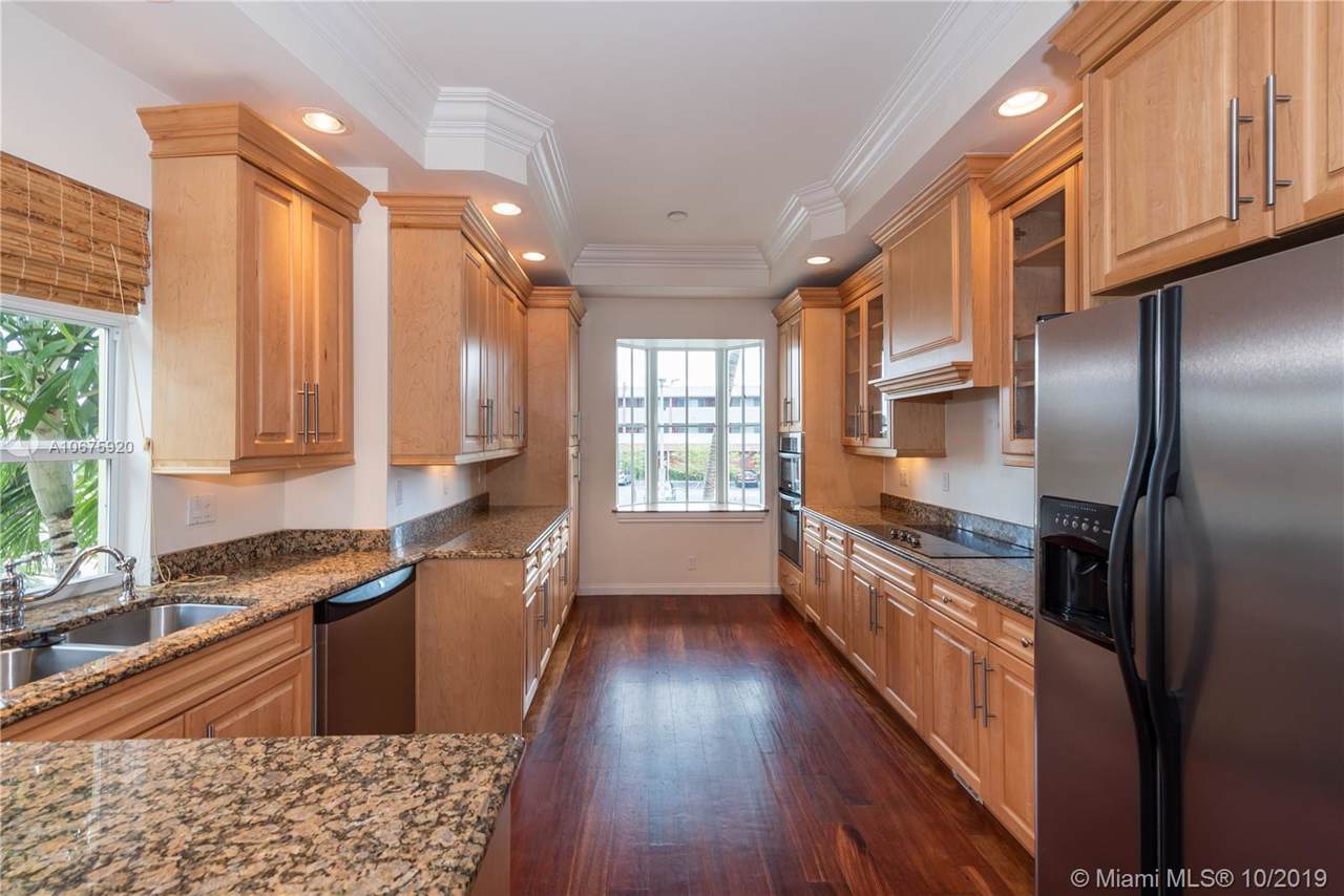 4332 Seagrape Dr - Photo 1