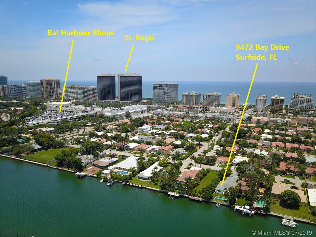 9472 Bay Dr - Photo 1
