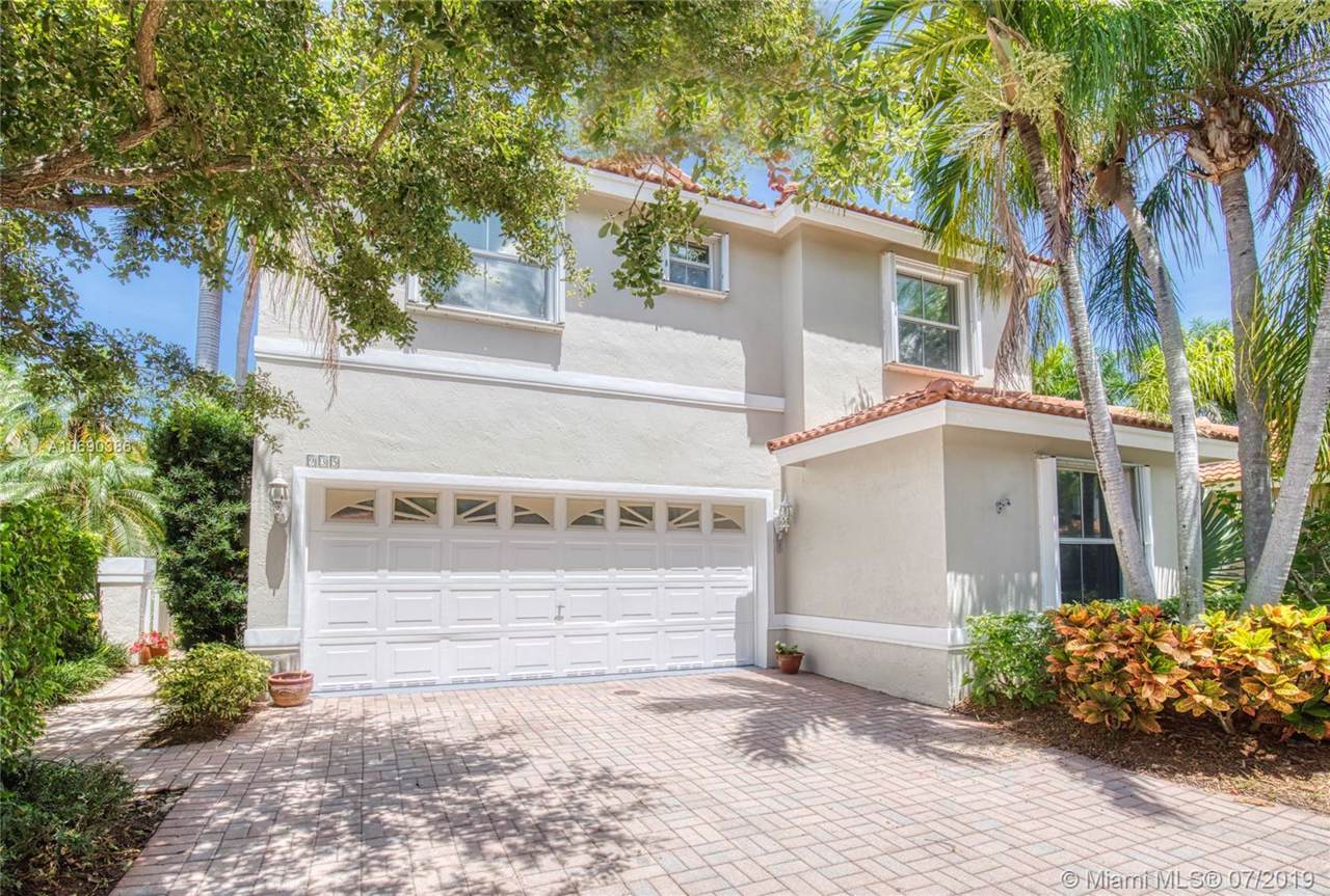 935 Scarlet Oak Ter - Photo 1