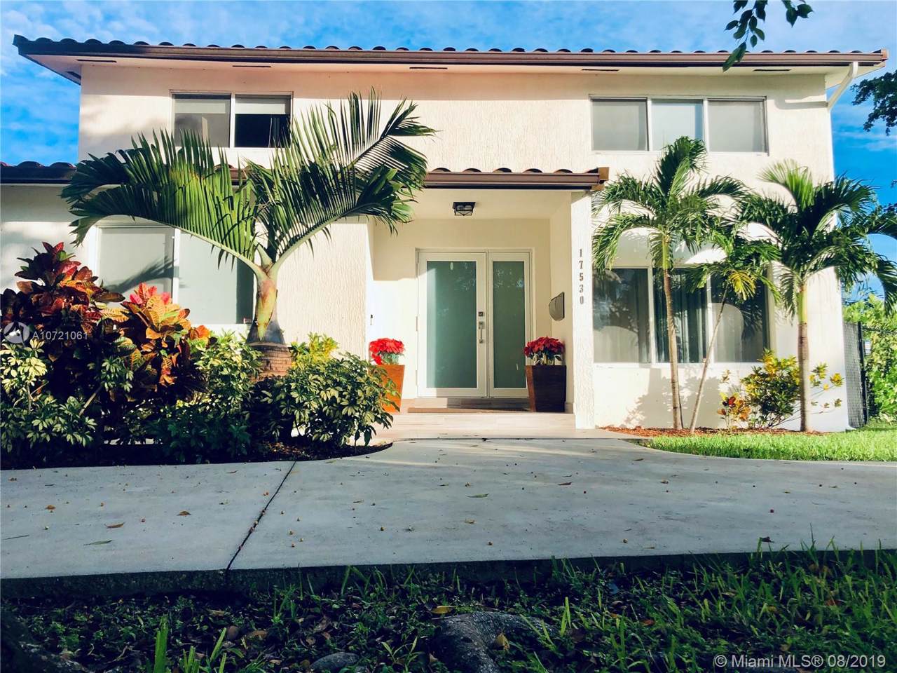 17530 89th Ct - Photo 1