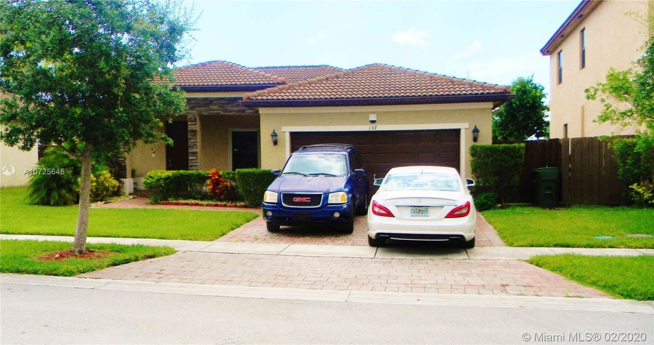 157 36th Pl - Photo 1