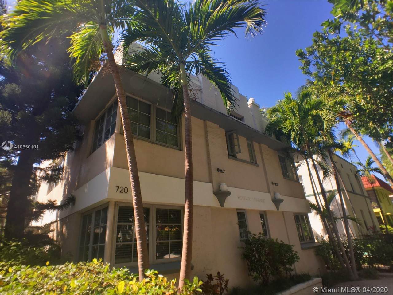 720 Meridian Ave - Photo 1
