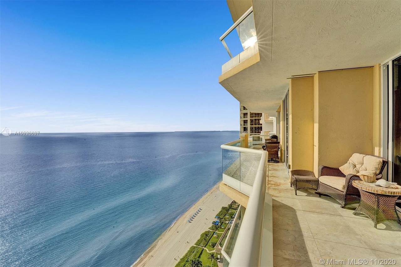 17875 Collins Ave - Photo 1