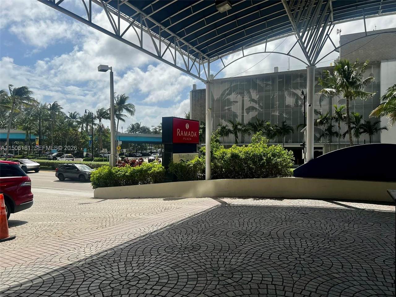 https://bt-photos.global.ssl.fastly.net/miami/1280_boomver_5_A11505181-2.jpg