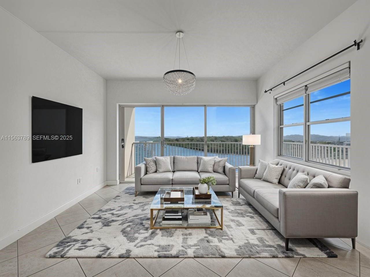 300 Bayview Dr - Photo 1