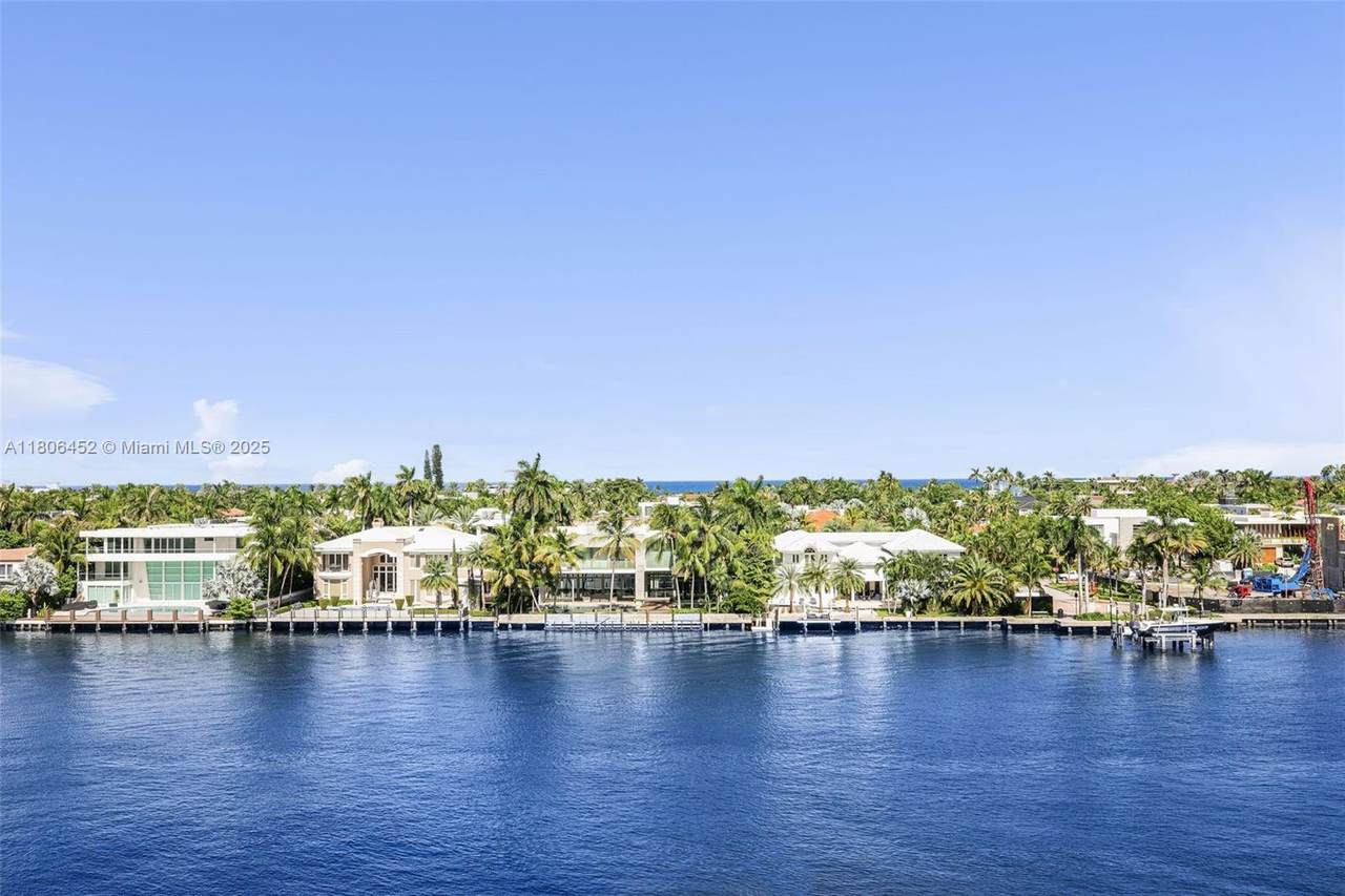 20515 Country Club Dr - Photo 1