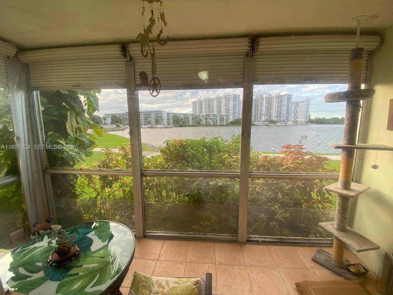 https://bt-photos.global.ssl.fastly.net/miami/1280_boomver_3_A11889324-2.jpg