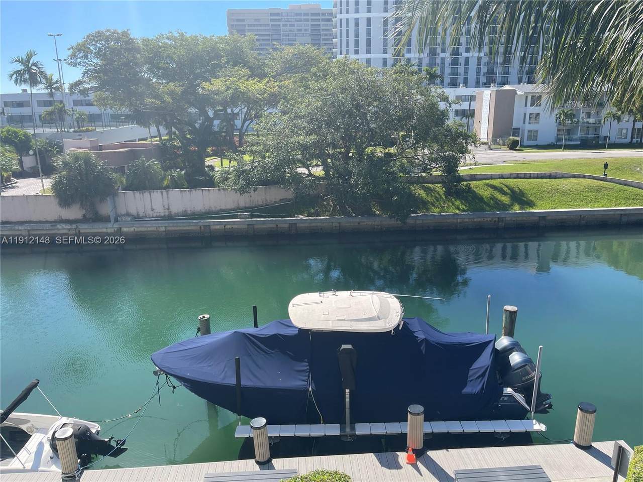 https://bt-photos.global.ssl.fastly.net/miami/1280_boomver_5_A11912148-2.jpg