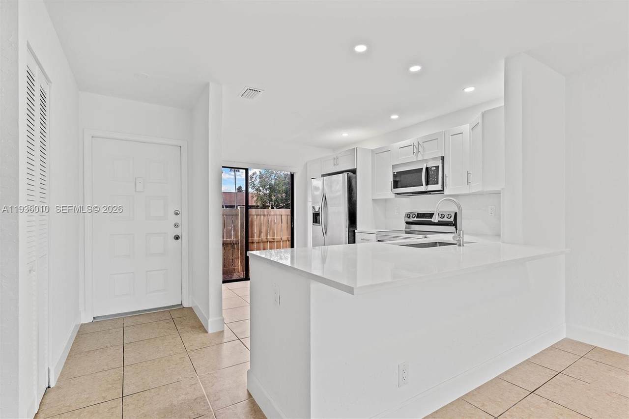 795 Banks Rd - Photo 1