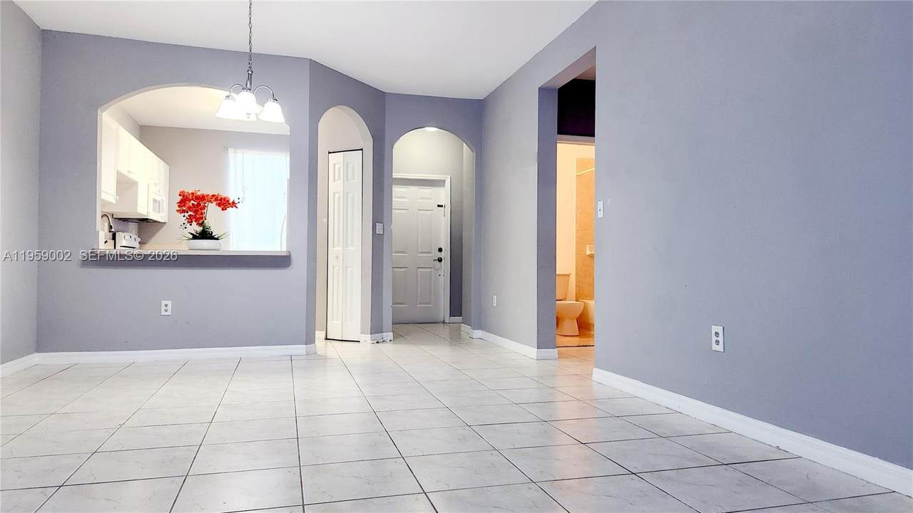 https://bt-photos.global.ssl.fastly.net/miami/1280_boomver_5_A11959002-2.jpg
