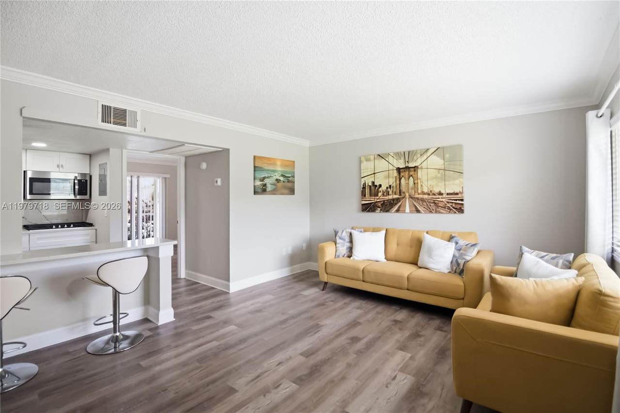 127 Oyster Bay - Photo 1