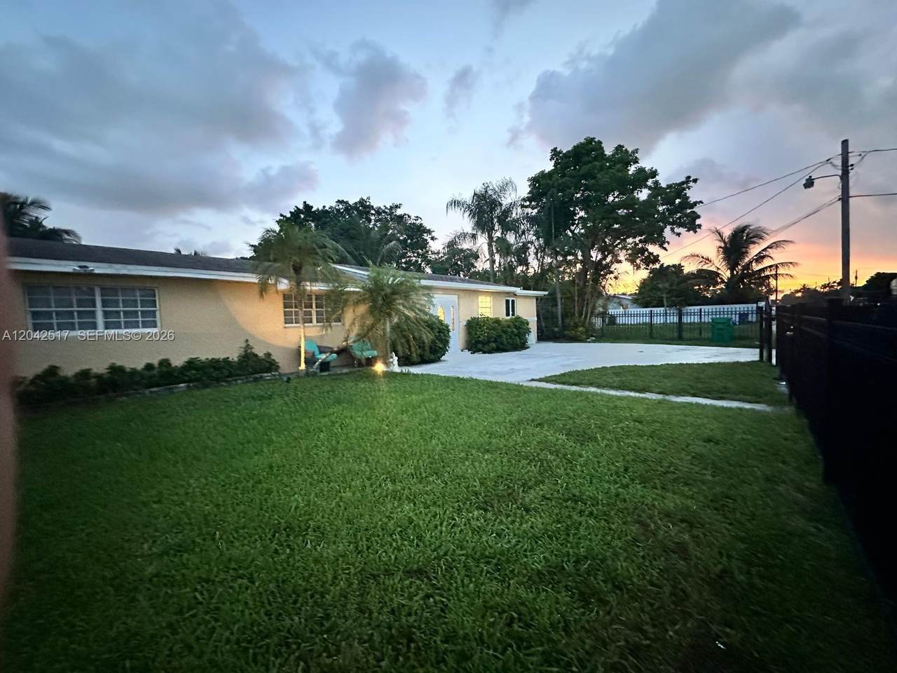 https://bt-photos.global.ssl.fastly.net/miami/1280_boomver_5_A12042517-2.jpg