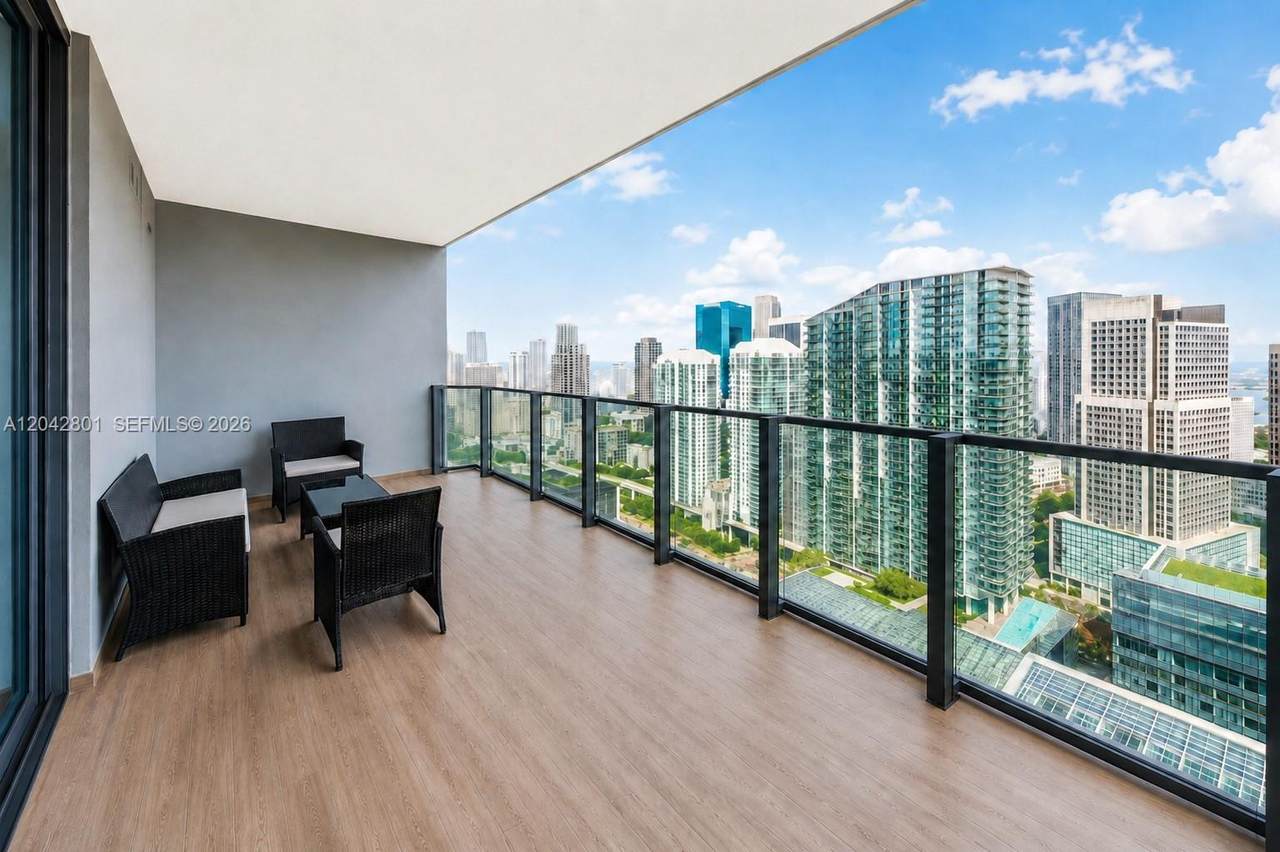 https://bt-photos.global.ssl.fastly.net/miami/1280_boomver_5_A12042801-2.jpg