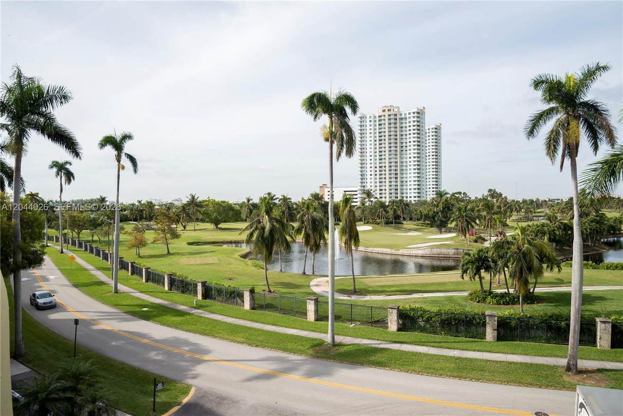 https://bt-photos.global.ssl.fastly.net/miami/1280_boomver_4_A12044026-2.jpg