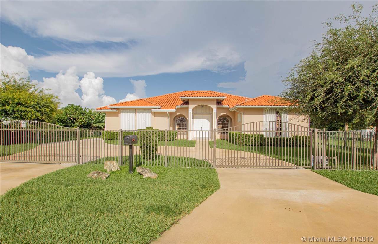 28800 164th Avenue - Photo 1