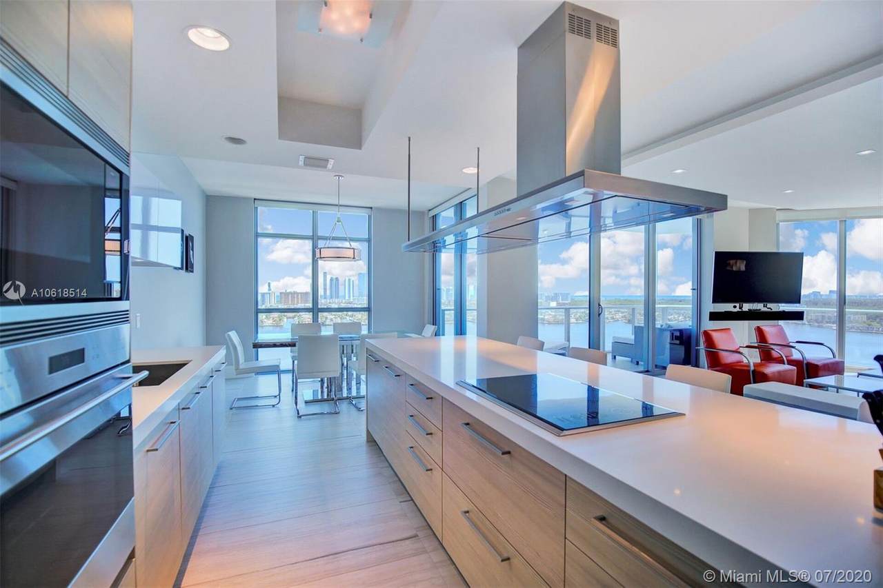 17301 Biscayne Blvd - Photo 1