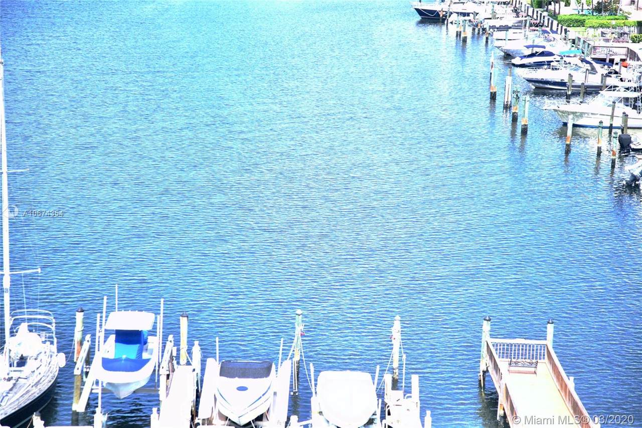 100 Golden Isles Dr - Photo 1