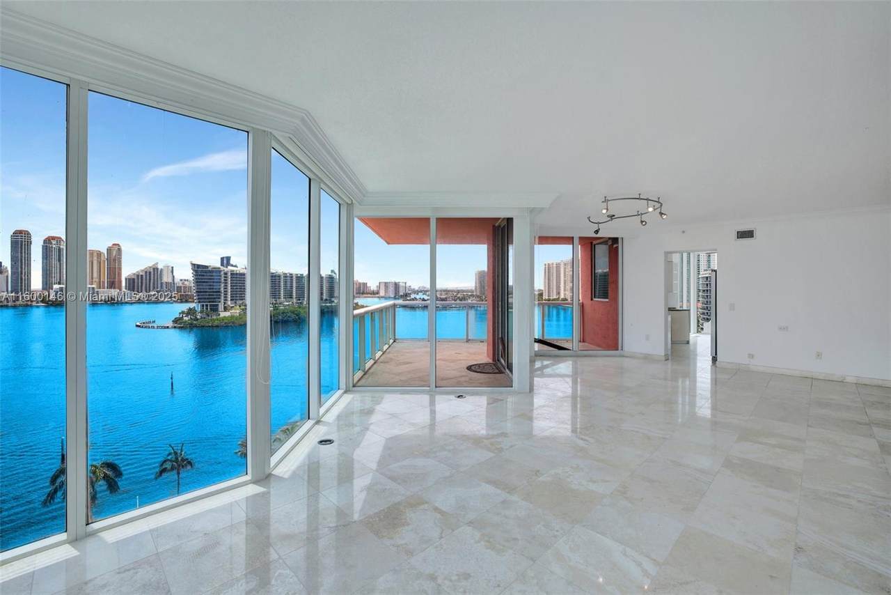 https://bt-photos.global.ssl.fastly.net/miami/1280_boomver_6_A11600146-2.jpg