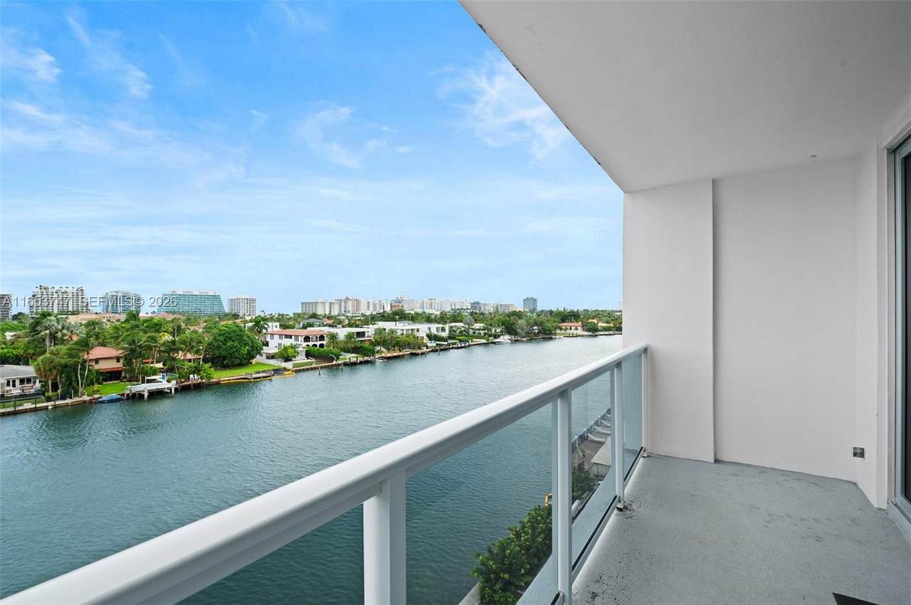 https://bt-photos.global.ssl.fastly.net/miami/1280_boomver_6_A11653747-2.jpg