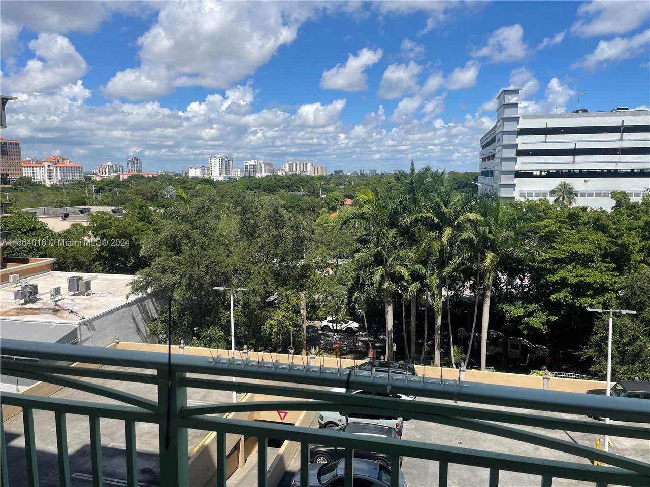 https://bt-photos.global.ssl.fastly.net/miami/1280_boomver_6_A11664016-2.jpg