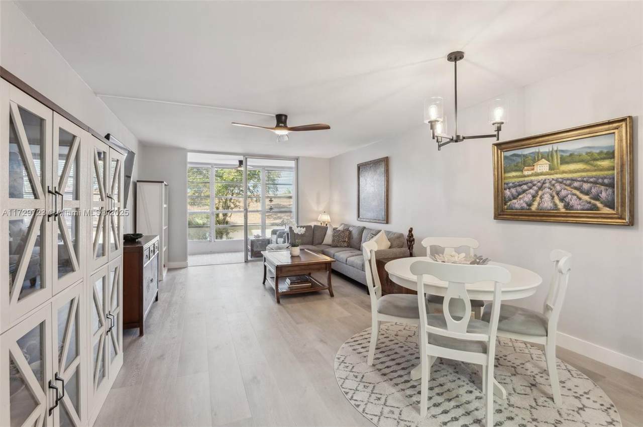 2600 Sunrise Lakes Dr - Photo 1