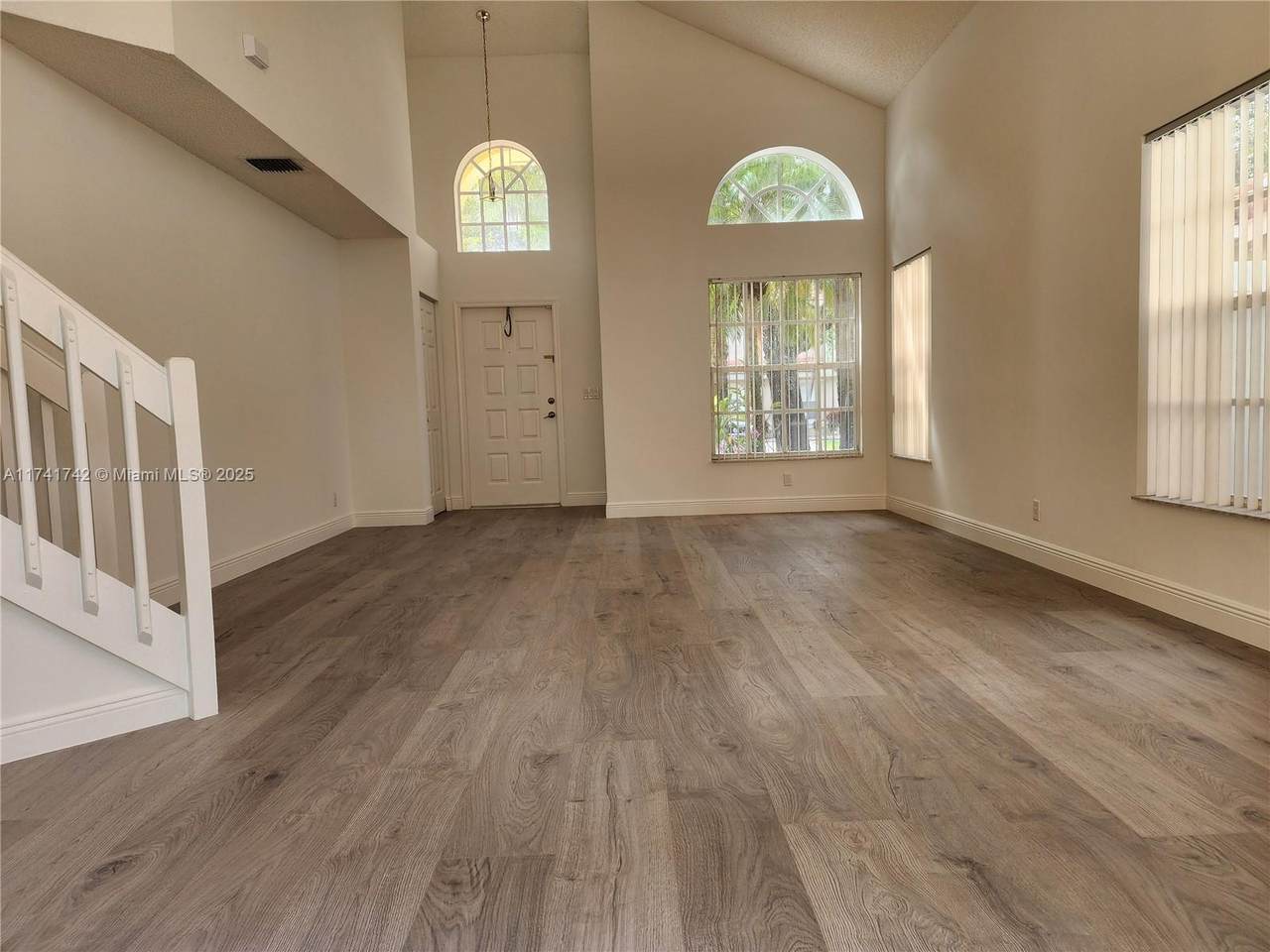 10265 Serene Meadow Dr N - Photo 1