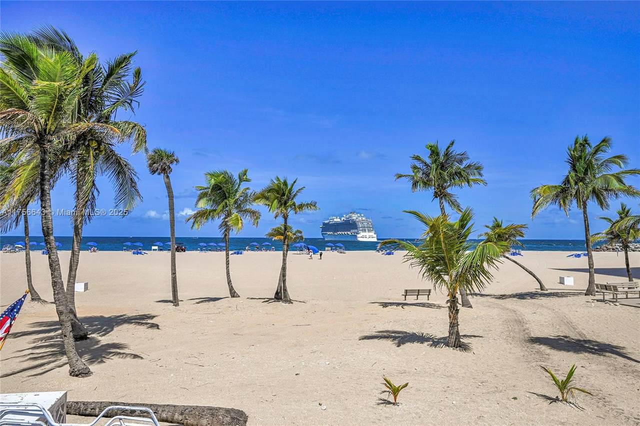 1900 Ocean Dr - Photo 1