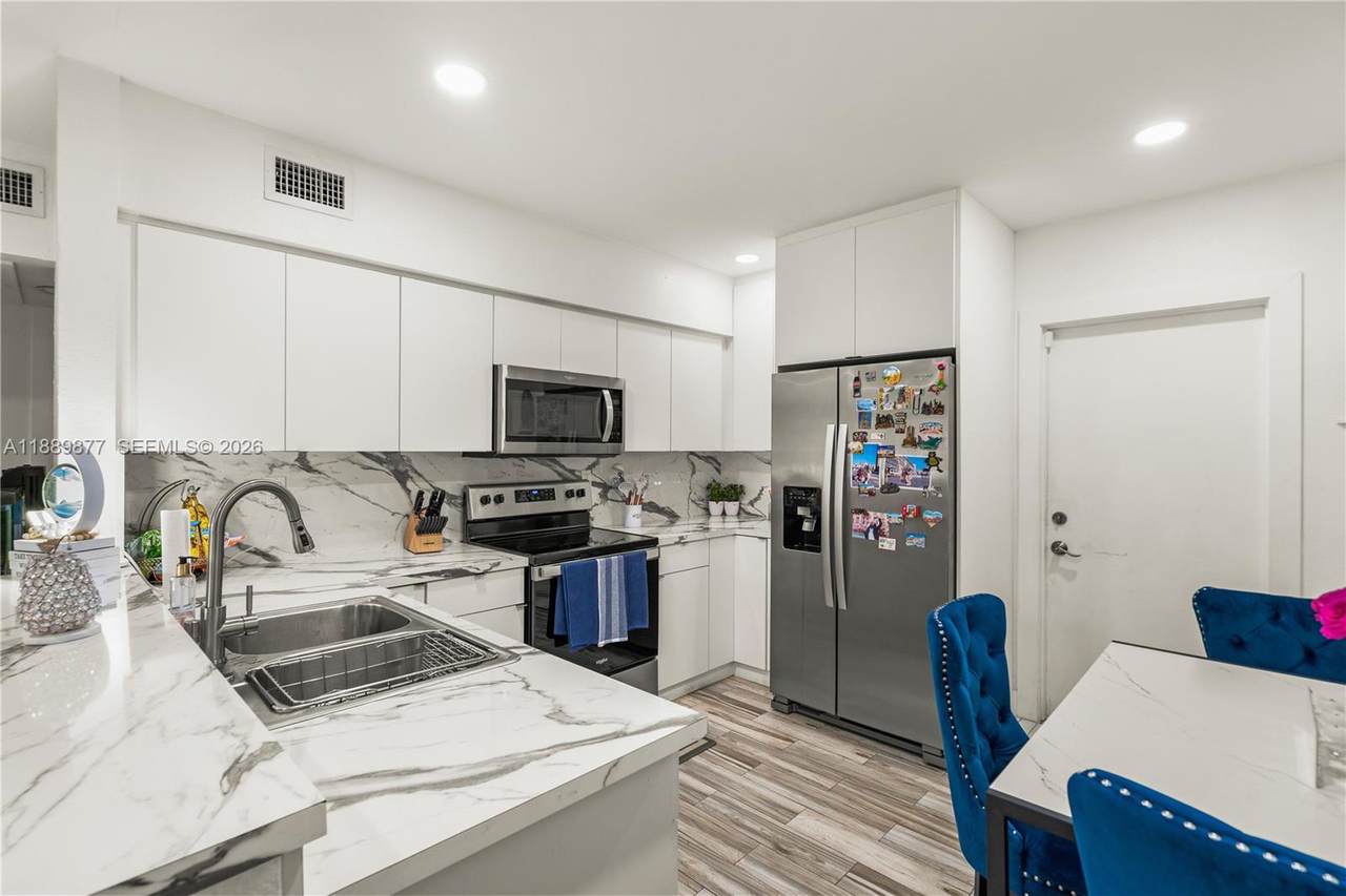 17365 95th Ave - Photo 1
