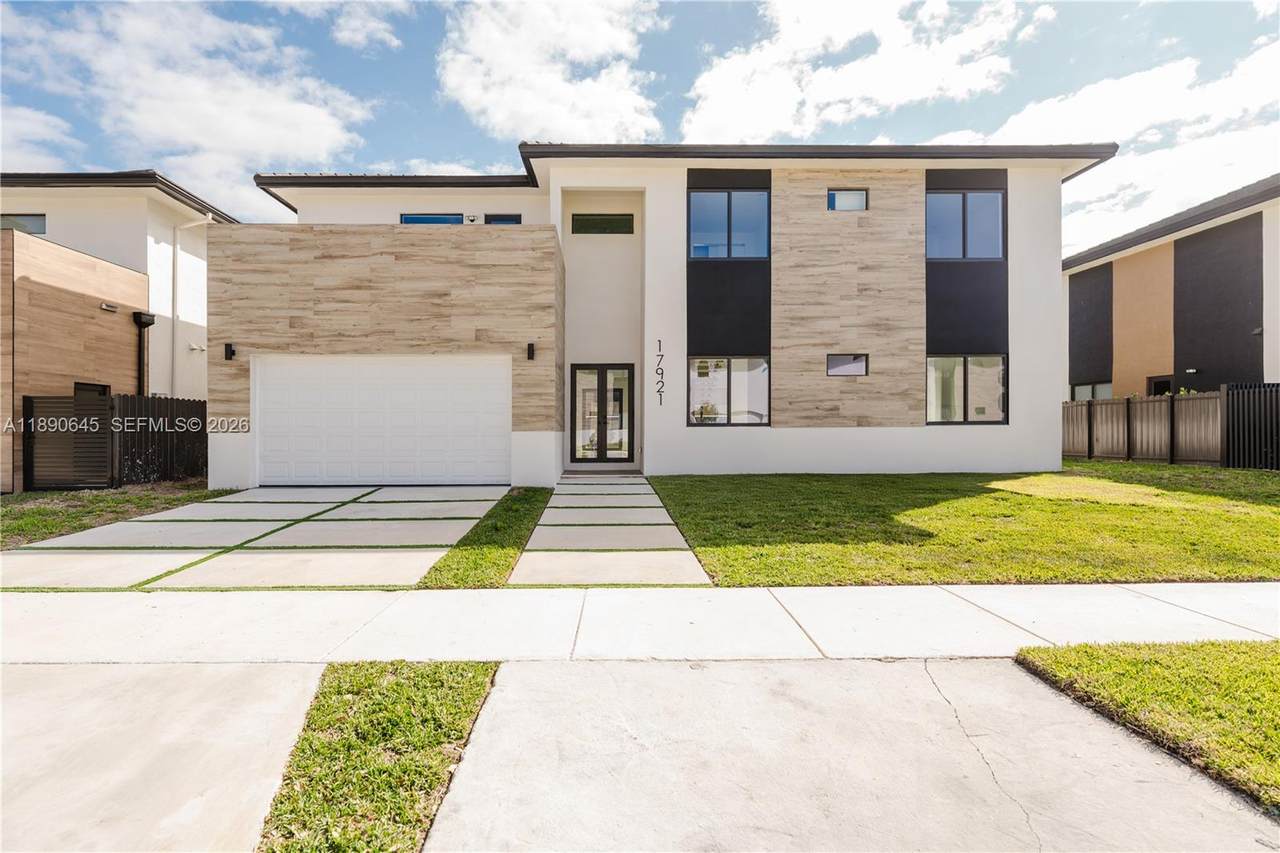 17921 149th Ct - Photo 1