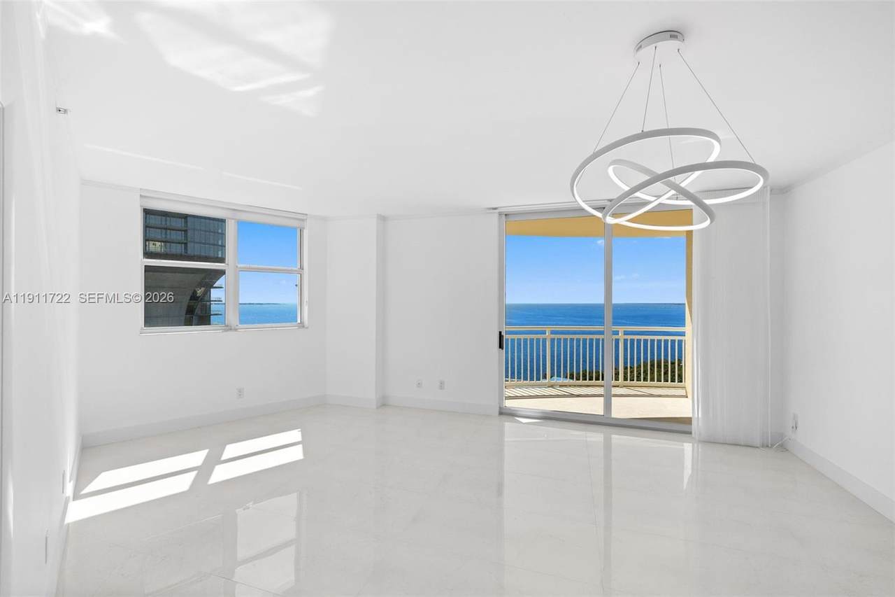 https://bt-photos.global.ssl.fastly.net/miami/1280_boomver_6_A11911722-2.jpg