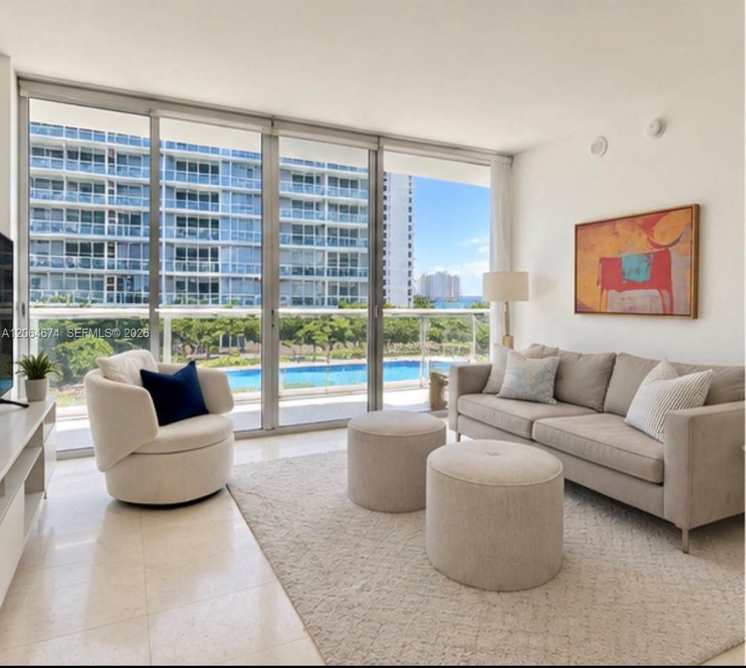 https://bt-photos.global.ssl.fastly.net/miami/1280_boomver_6_A12064674-2.jpg