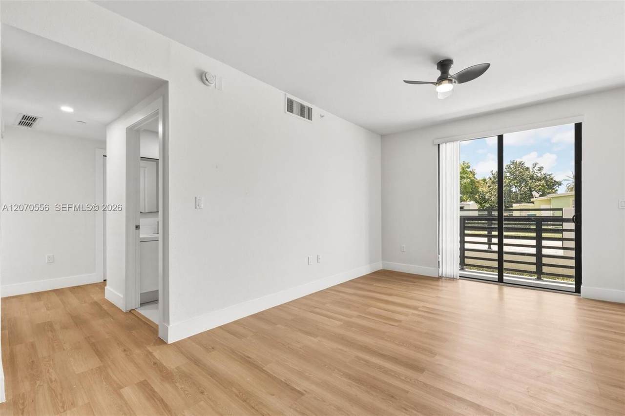 16955 100th Ave - Photo 1