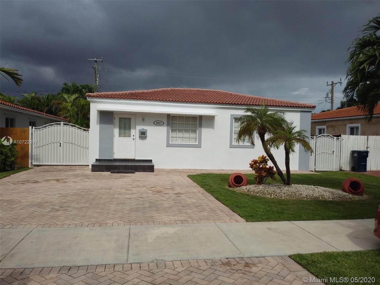 3827 58th Ct - Photo 1