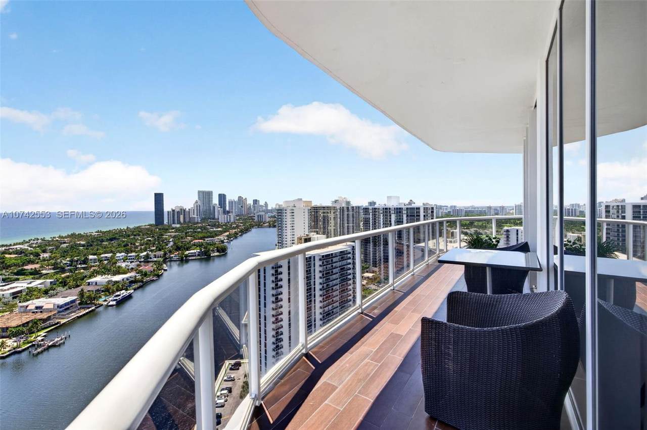 https://bt-photos.global.ssl.fastly.net/miami/1280_boomver_7_A10742553-2.jpg