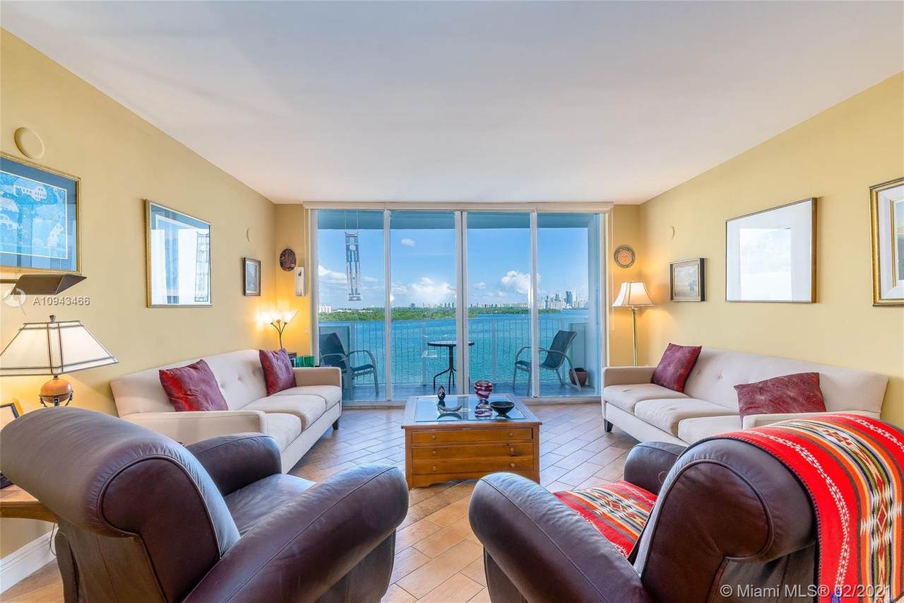 10350 Bay Harbor Dr - Photo 1