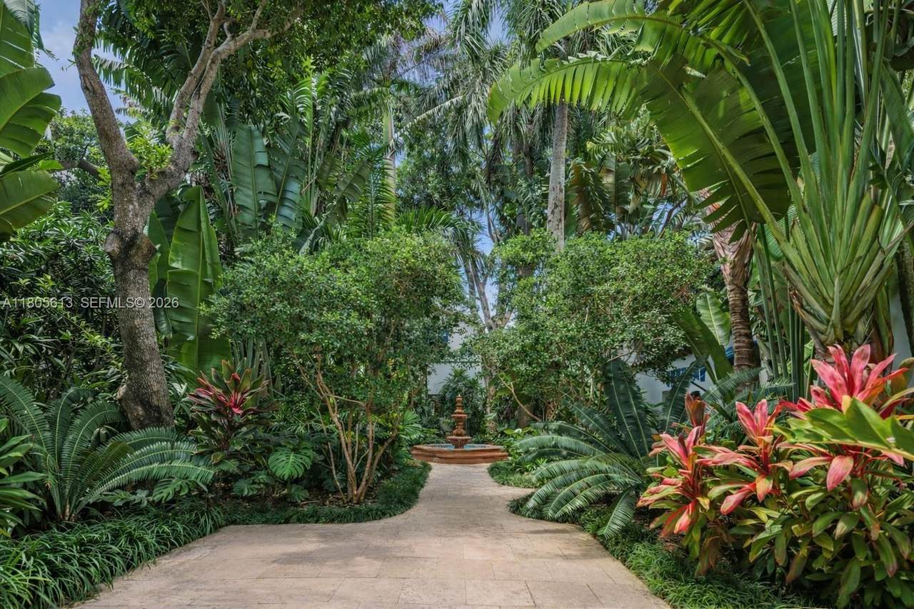 https://bt-photos.global.ssl.fastly.net/miami/1280_boomver_4_A11805613-2.jpg