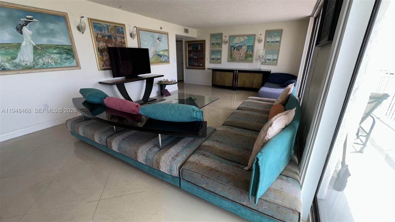 https://bt-photos.global.ssl.fastly.net/miami/1280_boomver_7_A11948468-2.jpg
