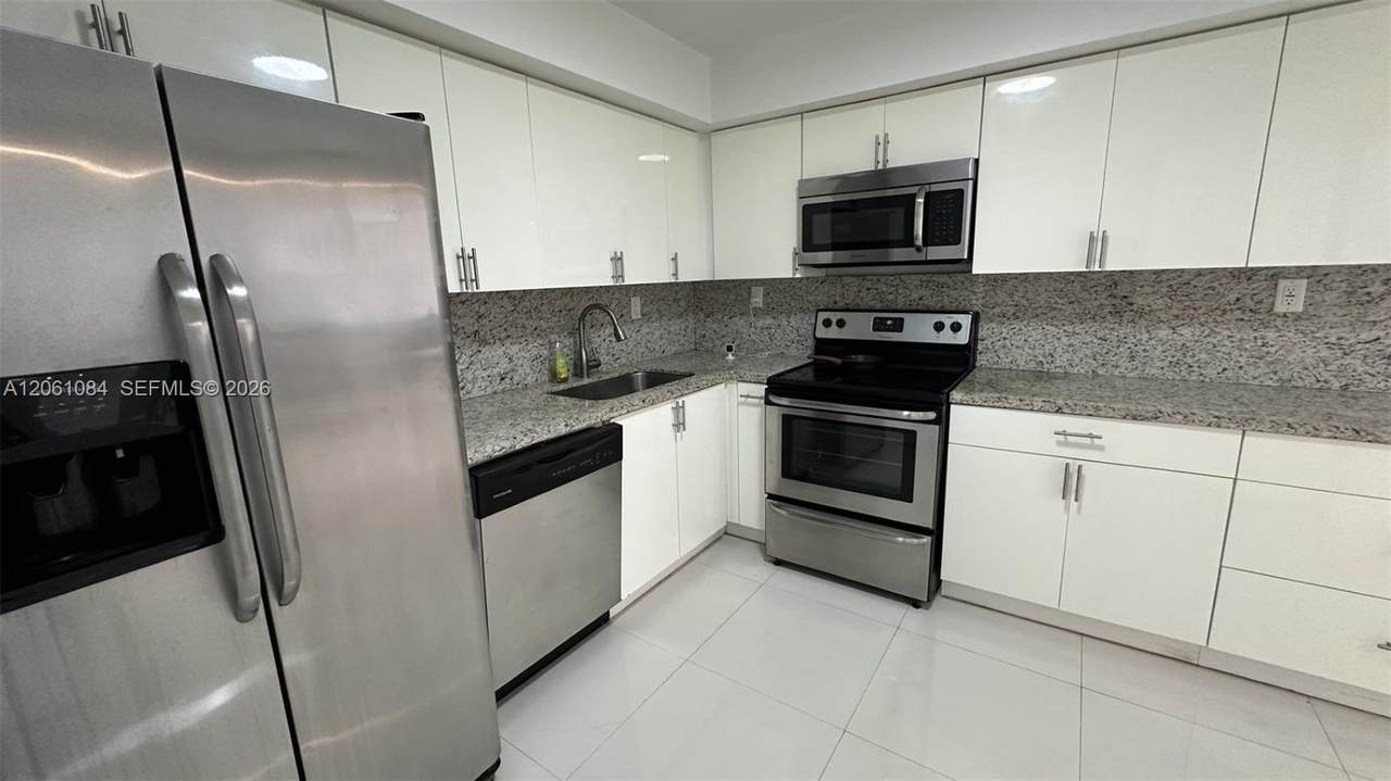 https://bt-photos.global.ssl.fastly.net/miami/1280_boomver_4_A12061084-2.jpg