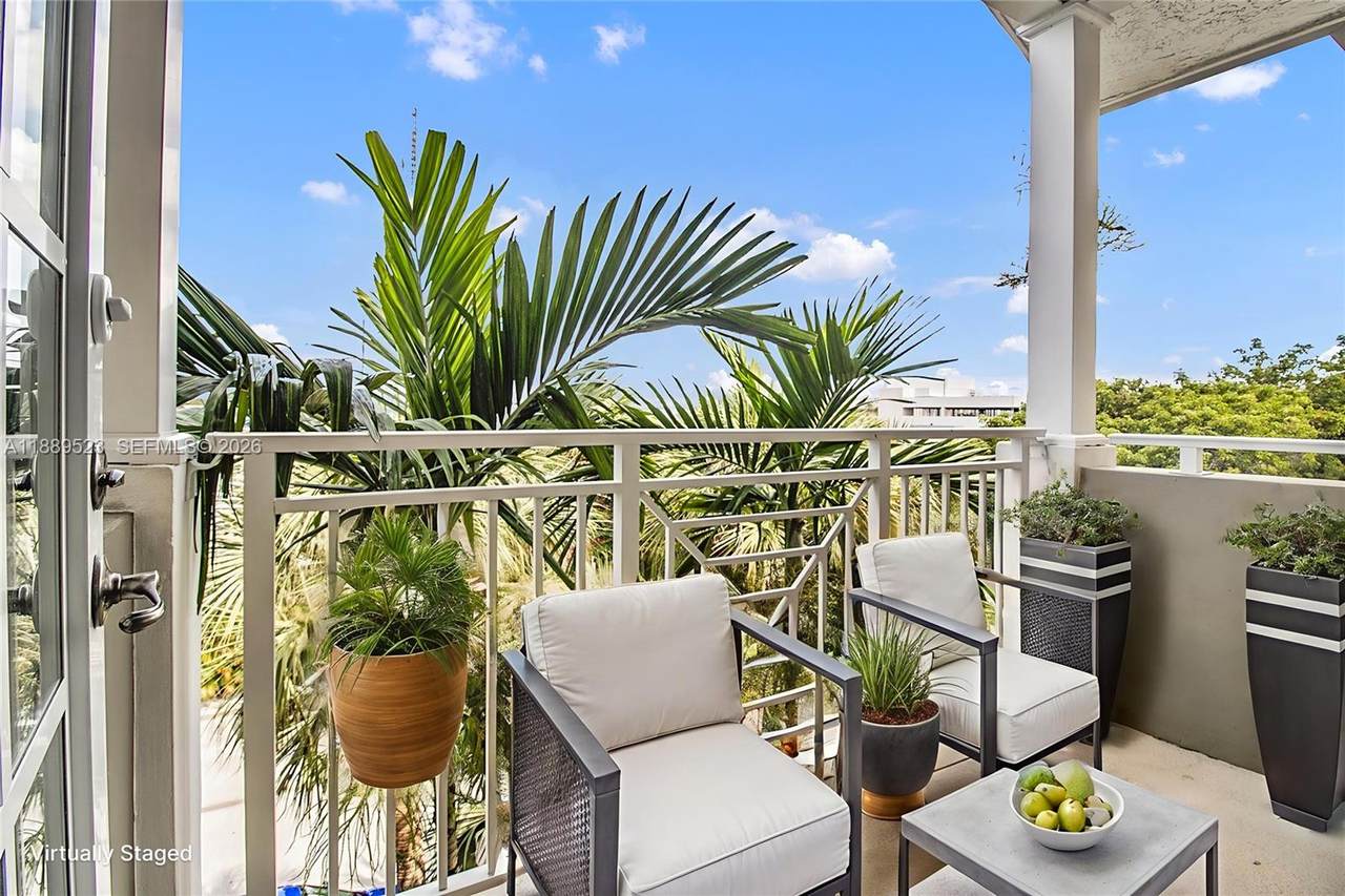 1332 2nd Ct - Photo 1