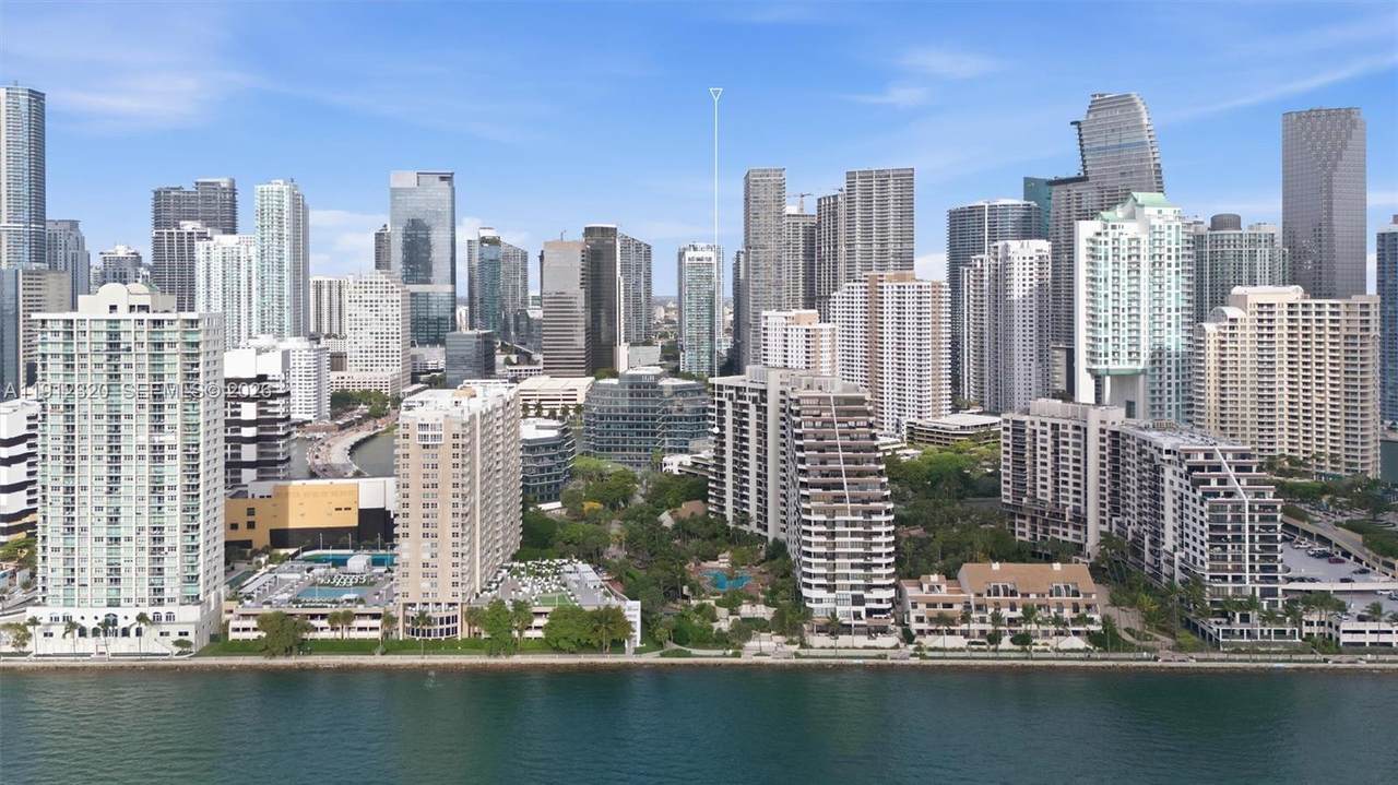 https://bt-photos.global.ssl.fastly.net/miami/1280_boomver_8_A11912320-2.jpg