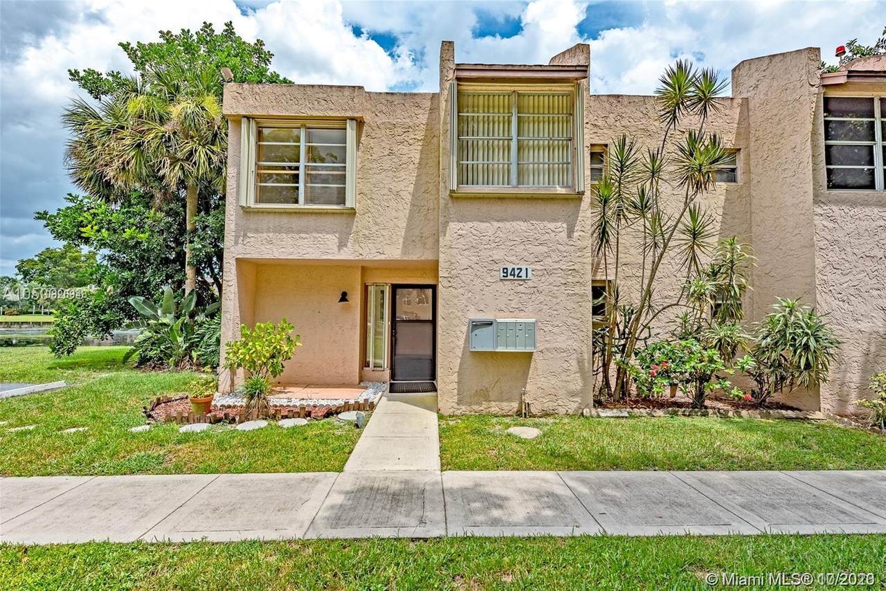 9421 Live Oak Pl - Photo 1